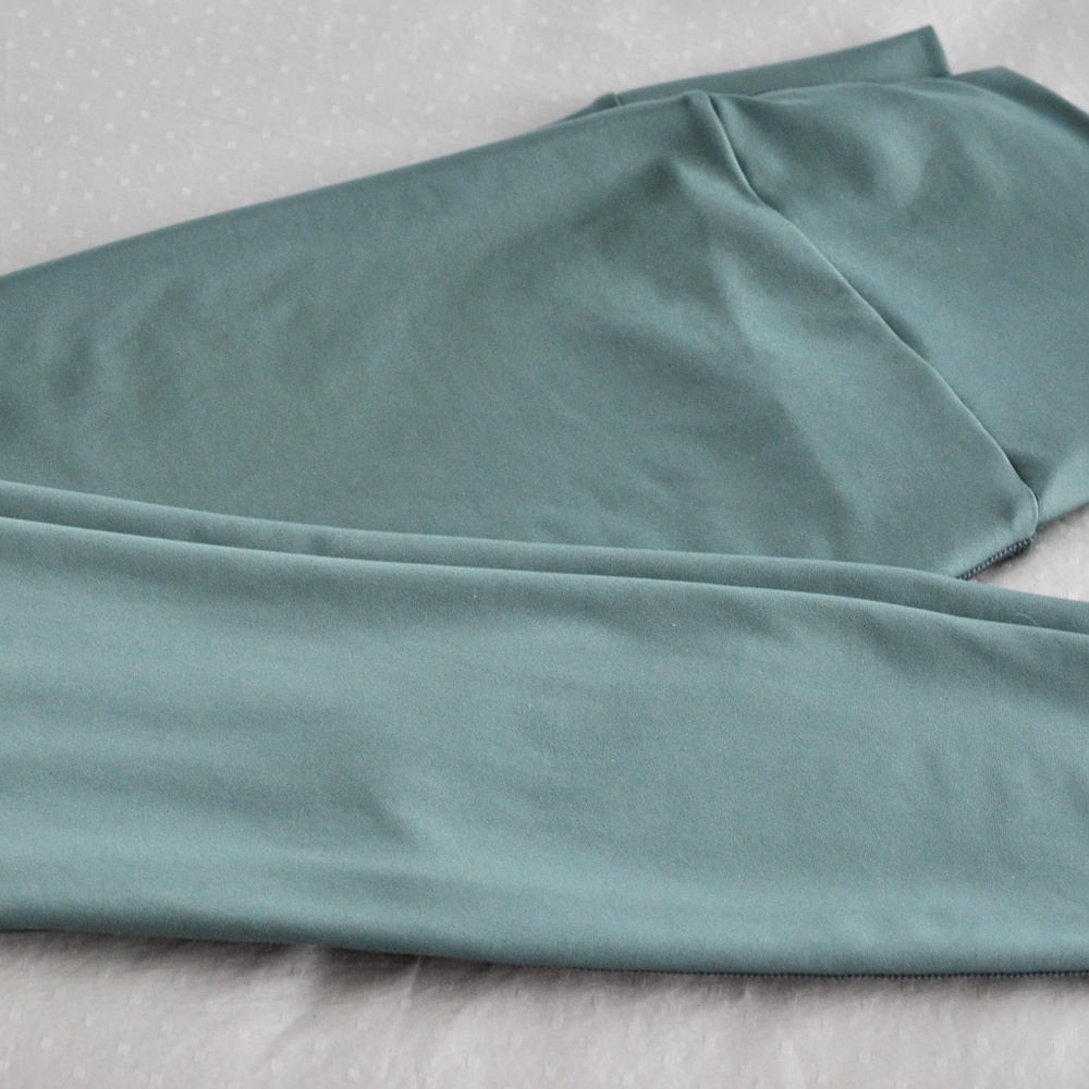 Oraki Leggings Green Sauge L